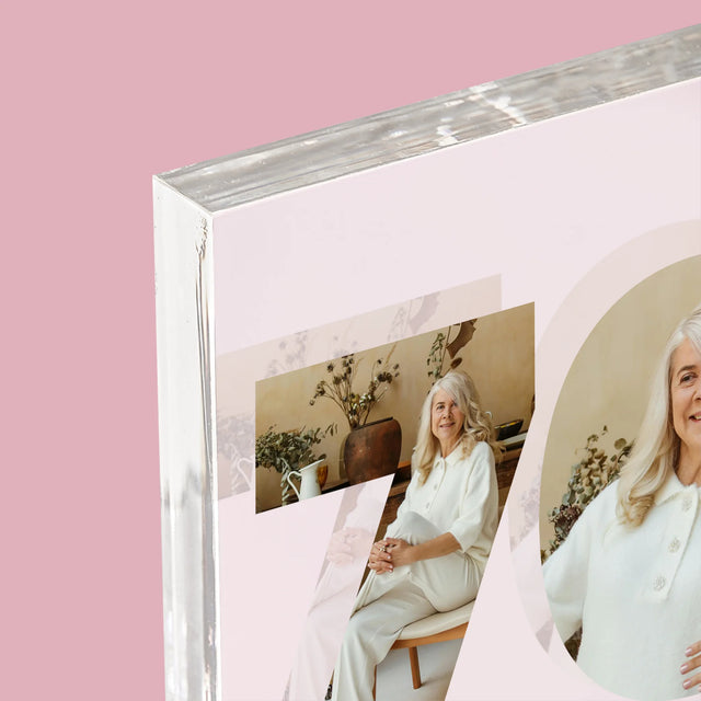 Slovo Z Fotografií: 70. Narodeniny - Akrylový Blok (Vertikálne)