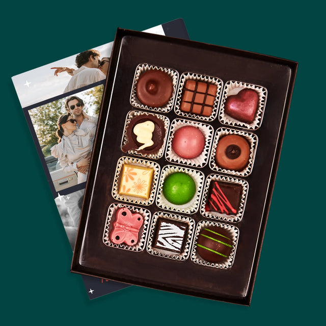 Fotokoláž: To The Moon And Back - Pralinky