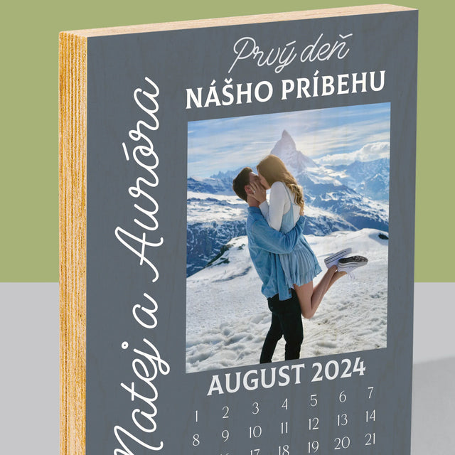 Fotografia A Podpis: Prvý Deň Nášho Príbehu - Tlač Na Drevo (Vertikálne)