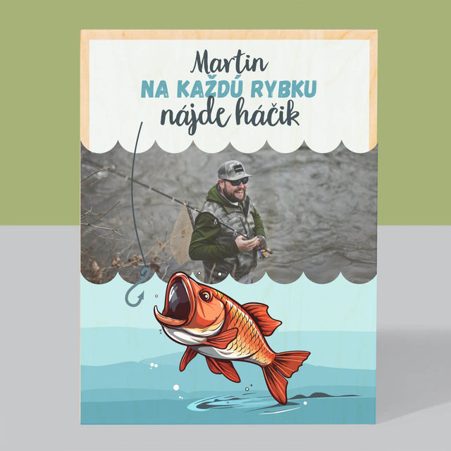 Fotografia A Podpis: Nájde Háčik - Tlač Na Drevo (Vertikálne)