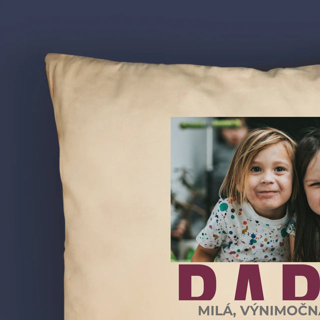 Fotokoláž: Babka Charakterové Vlastnosti - Vankúš