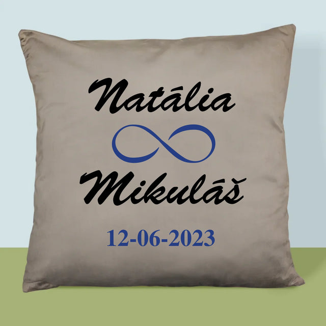 Monogram: Mená Nekonečno - Vankúš
