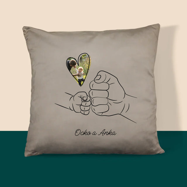 Fotografia A Podpis: Ocko Dieťa Rúčka - Vankúš