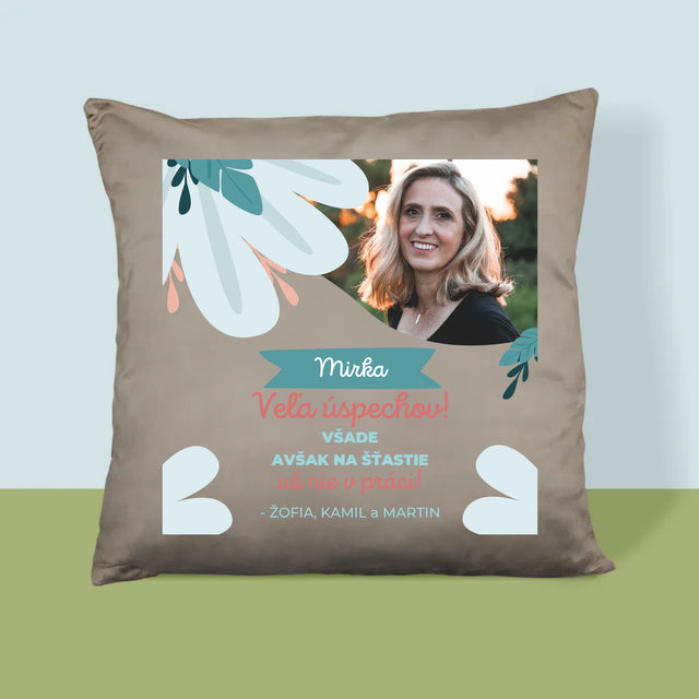 Fotografia A Podpis: Úspechy, Ale Nie V Práci - Vankúš