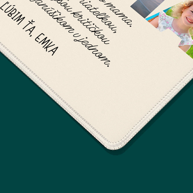 Slovo Z Fotografií: Najúžasnejšia Mama Na Svete - Podložka Pod Myš