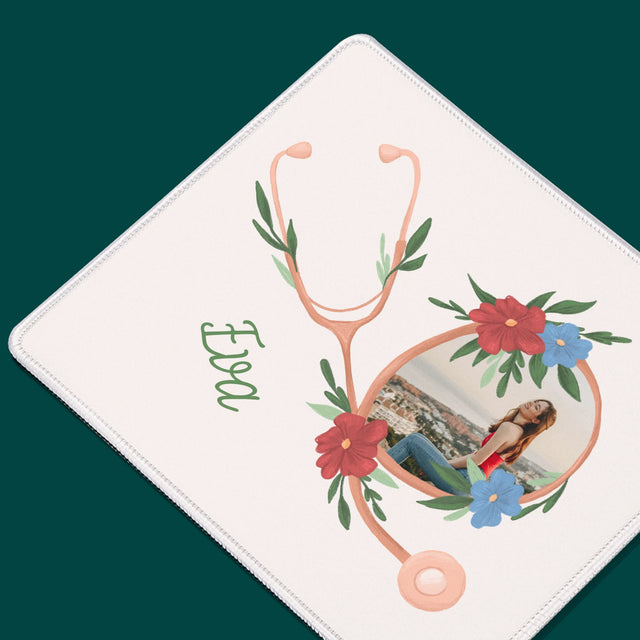 Fotografia A Podpis: Stetoskop Kvety - Podložka Pod Myš