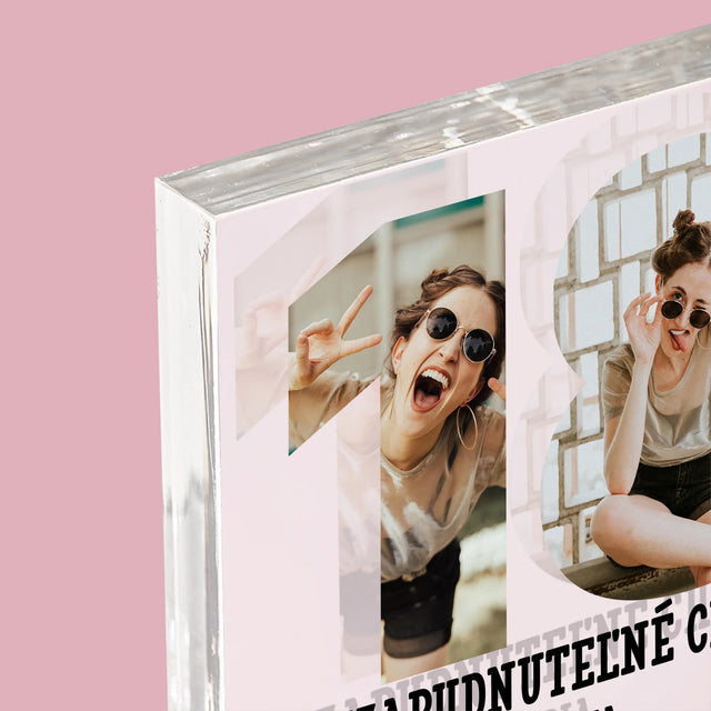 Slovo Z Fotografií: 18. Narodeniny - Akrylový Blok (Vertikálne)