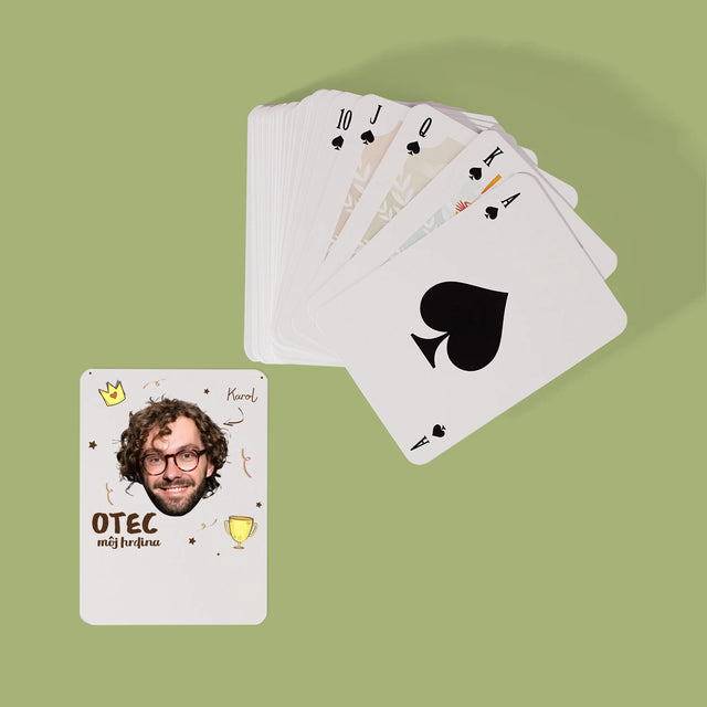 Fotografia A Podpis: Hrdina Otec - Hracie Karty