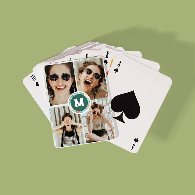 Fotokoláž: Kvetinový Monogram - Hracie Karty