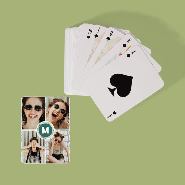 Fotokoláž: Kvetinový Monogram - Hracie Karty