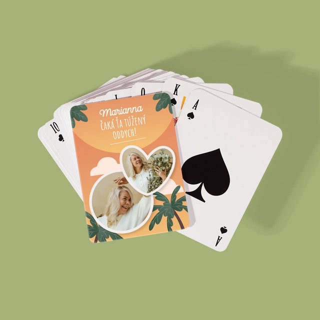 Fotokoláž: Vysnívaný Oddych - Hracie Karty