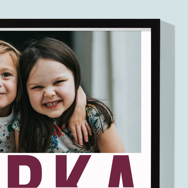 Fotokoláž: Babka Charakterové Vlastnosti - Zarámováná Tlač 30X40 (Vertikálne)