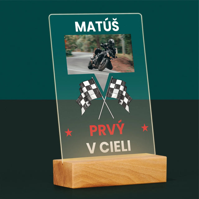 Fotografia A Podpis: Prvý V Cieli - Tlač Na Akrylové Sklo