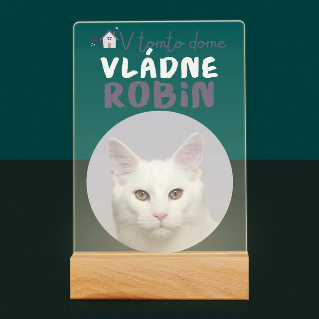 Fotografia A Podpis: V Tomto Dome Vládne Zviera - Tlač Na Akrylové Sklo