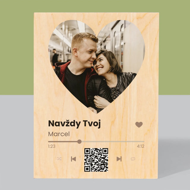 Fotografia A Podpis: Naša Pesnička Srdce Qr Kód - Tlač Na Drevo (Vertikálne)