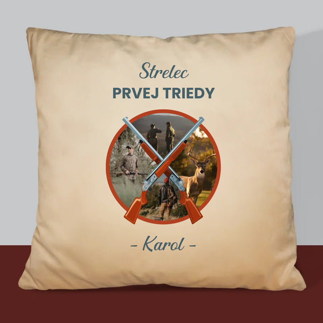 Fotokoláž: Strelec Prvej Triedy - Vankúš