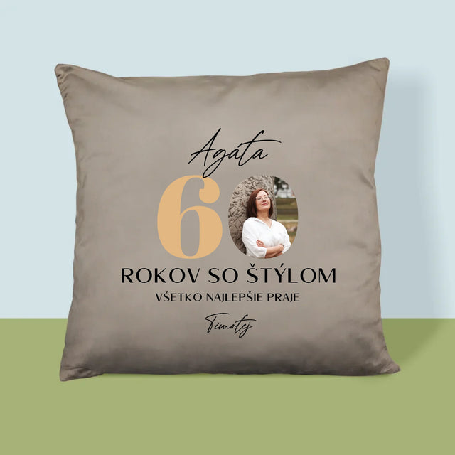 Fotografia A Podpis: 60 Rokov So Štýlom - Vankúš