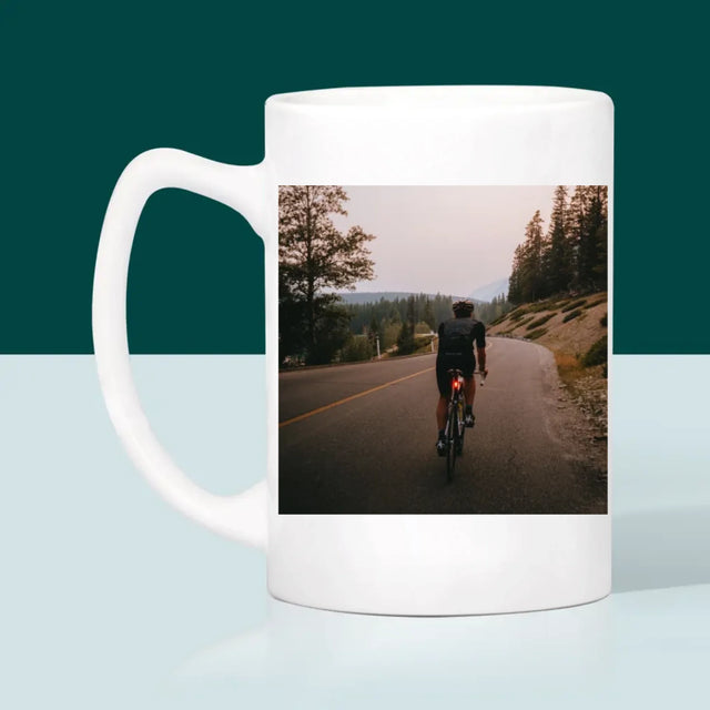Fotografia A Podpis: Cyklista Definícia - Hrnček