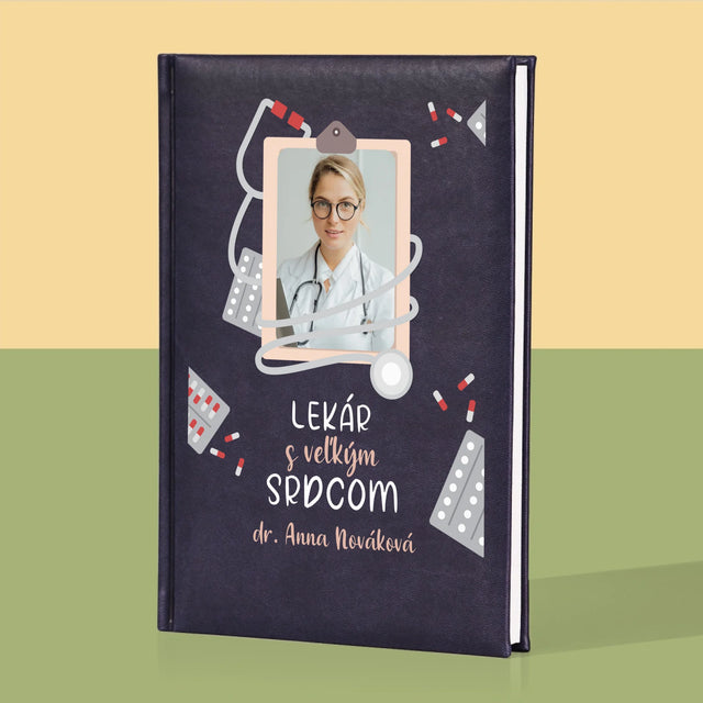 Fotografia A Podpis: Lekár S Veľkým Srdcom - Zápisník