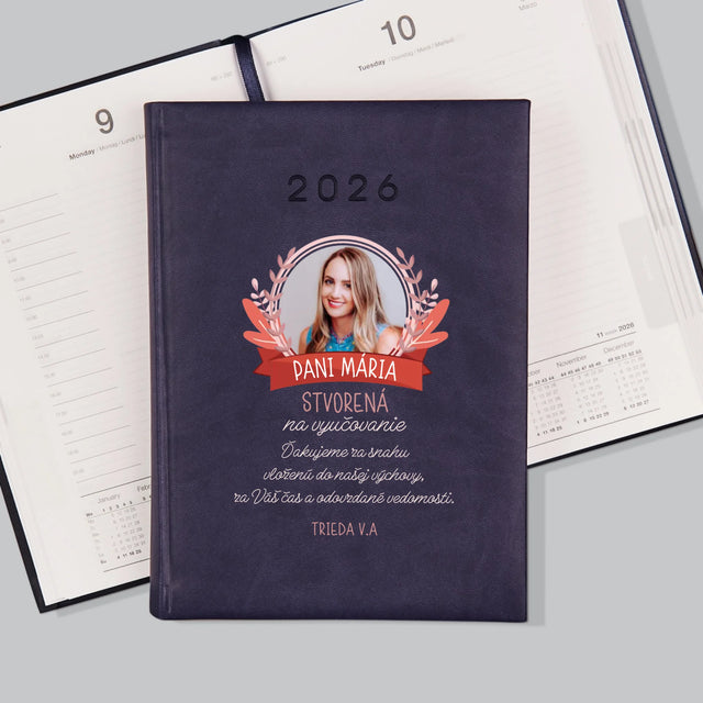 Fotografia A Podpis: Stvorená Na Vyučovanie - Knižný Kalendár