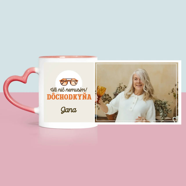 Fotografia A Podpis: Nič Nemusím! Dôchodkyňa - Hrnček