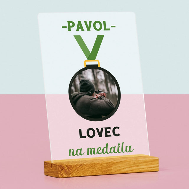 Fotografia A Podpis: Lovec Na Medailu - Tlač Na Akrylové Sklo 