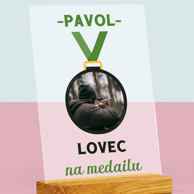 Fotografia A Podpis: Lovec Na Medailu - Tlač Na Akrylové Sklo 