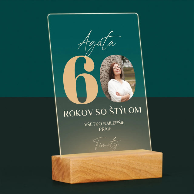 Fotografia A Podpis: 60 Rokov So Štýlom - Tlač Na Akrylové Sklo 