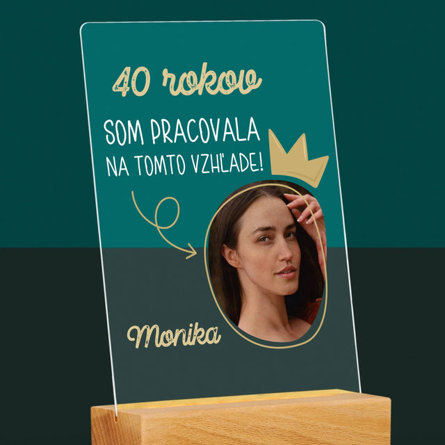Fotografia A Podpis: Na Tomto Vzhľade Som Pracovala 40 Rokov - Tlač Na Akrylové Sklo 