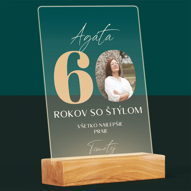 Fotografia A Podpis: 60 Rokov So Štýlom - Tlač Na Akrylové Sklo 