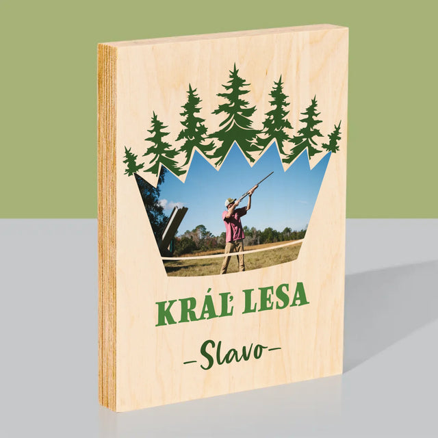 Tvar Z Fotografií: Kráľ Lesa - Tlač Na Drevo (Vertikálne)