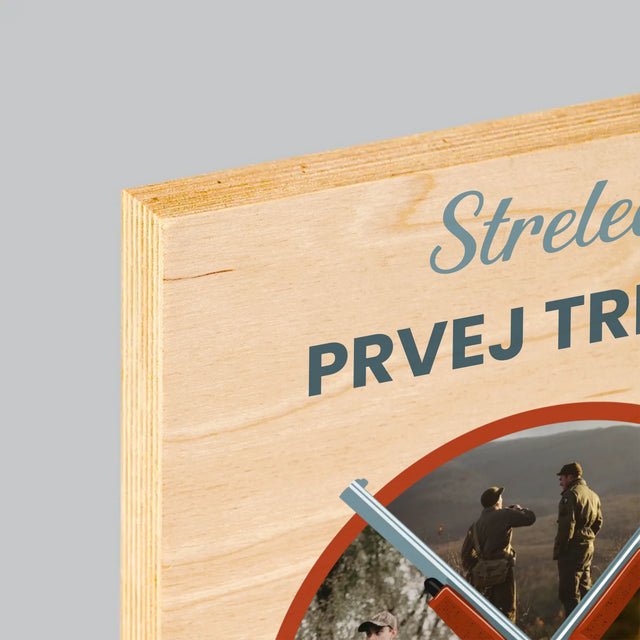 Fotokoláž: Strelec Prvej Triedy - Tlač Na Drevo (Vertikálne)