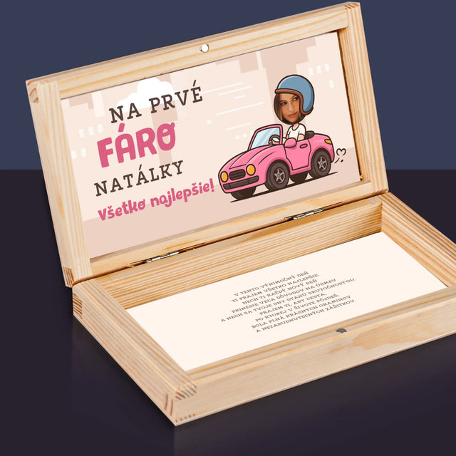 Fotografia A Podpis: Na Prvé Fáro - Krabička Na Peniaze