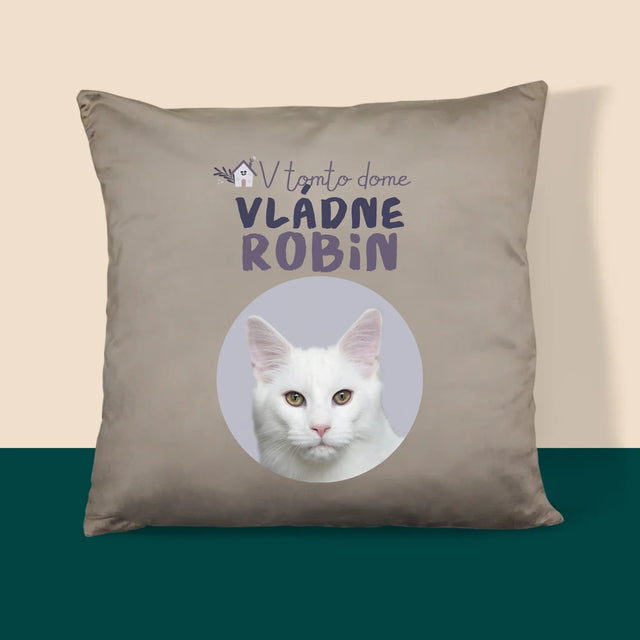 Fotografia A Podpis: V Tomto Dome Vládne Zviera - Vankúš 