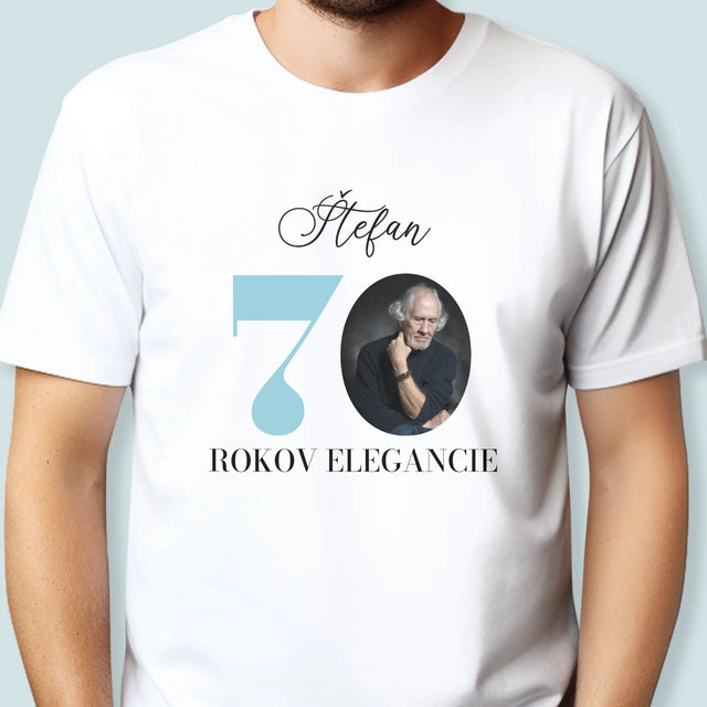 Fotografia A Podpis: 70 Rokov Elegancie - Pánske Tričko